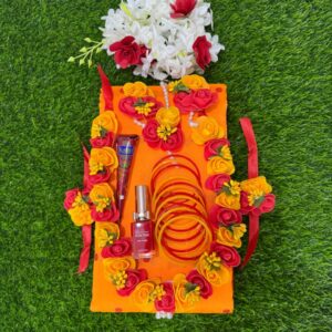 Saree Gift Combo Set