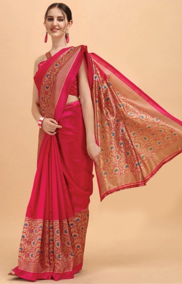 Printed Silk Saree With Blouse Piece
