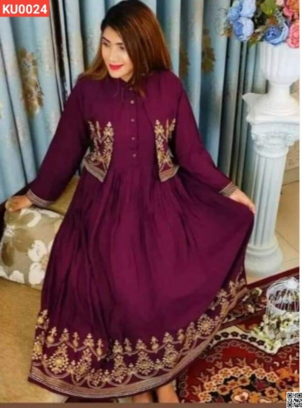 VIP Lilen With Screen Print Readymade Kurti With Extra Koti.