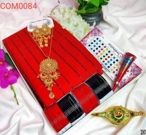 chumki tat saree combo set