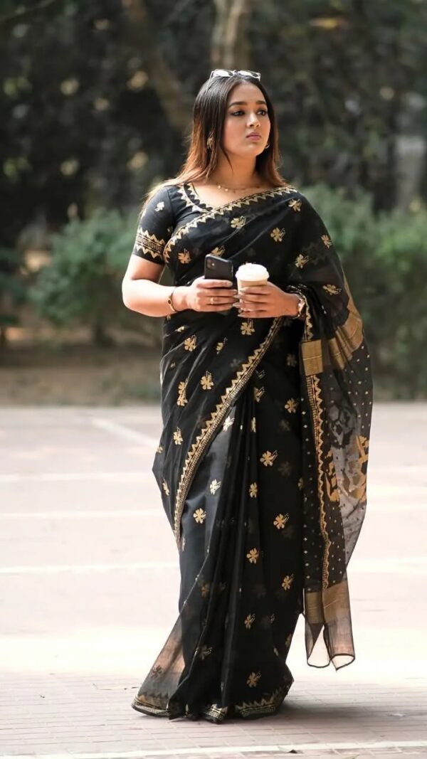 Afsan Print Saree with Blouse Piece - Image 3