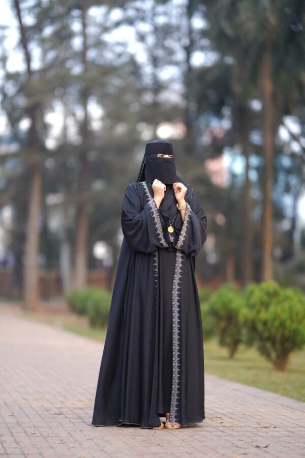 Jannat Borka Set - Image 6