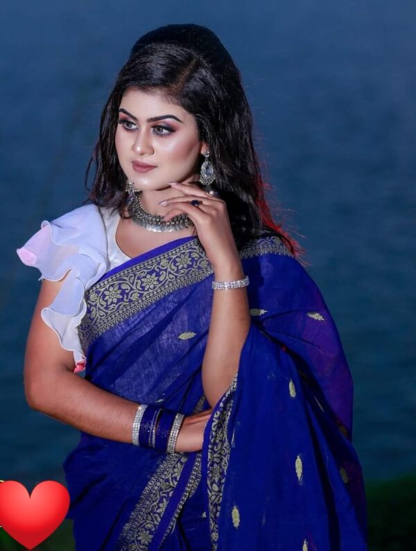 Premium Saree with Blouse Piece