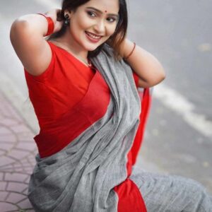 Premium Saree with Blouse Piece