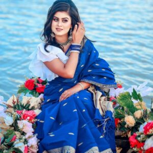 Premium Saree with Blouse Piece