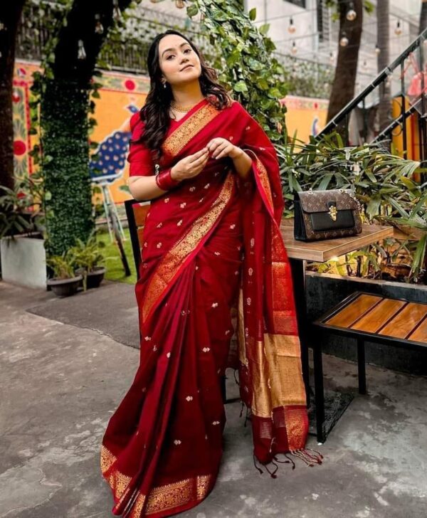 Premium Saree with Blouse Piece