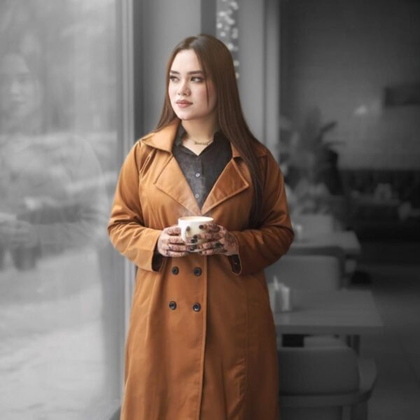 Stylish Ladies Overcoat - Image 2